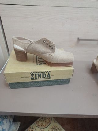 Zapatos Zinda beige mujer, talla 40