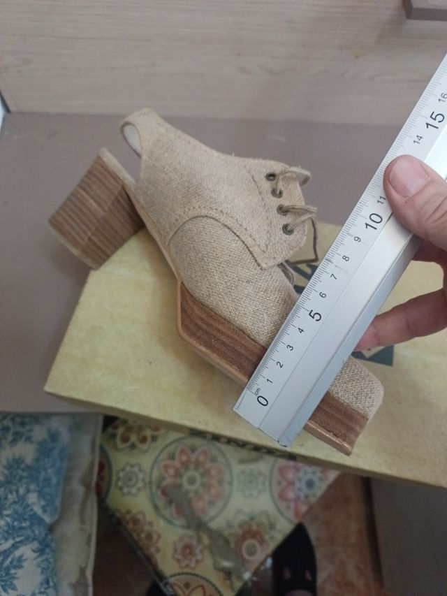 Zapatos Zinda beige mujer, talla 40