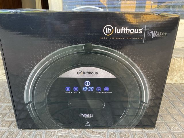 Aspirador robot Lufthous Water Premium -tipo Conga