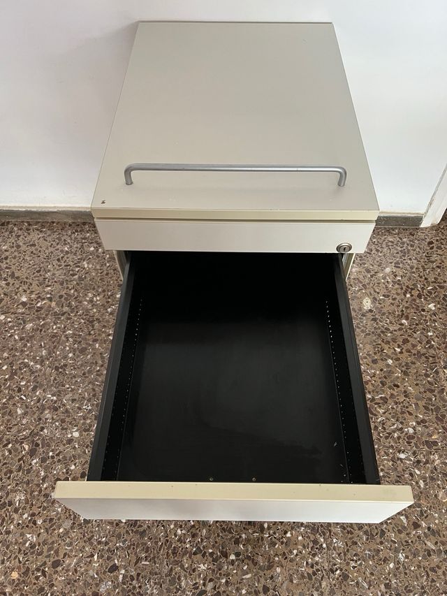 Cajonera metálica 4 cajones beige