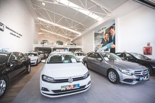RENAULT Clio ETech 140 c.v / HYBRIDO / AUTOMATICO