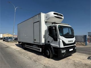 Iveco Eurocargo Frigorífico 14000kg - 2016