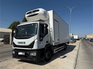 Iveco Eurocargo Frigorífico 14000kg - 2016