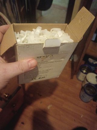 Ganchos blancos para riel de cortina