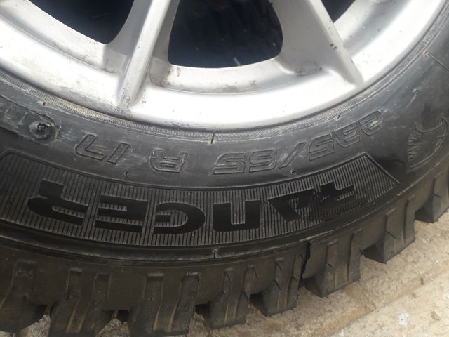 Neumáticos Ranger 235/75 R17