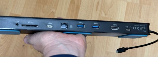 Base USB-C i-tec: ¡Portátil!