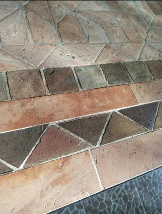 Tavolo da giardino esterno - metallo e pietra