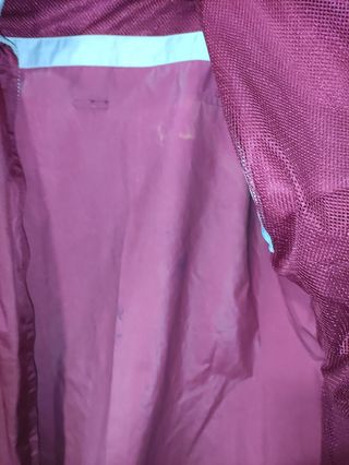 Chaqueta Gladiator roja impermeable