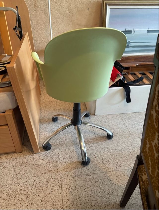 Silla escritorio giratoria verde