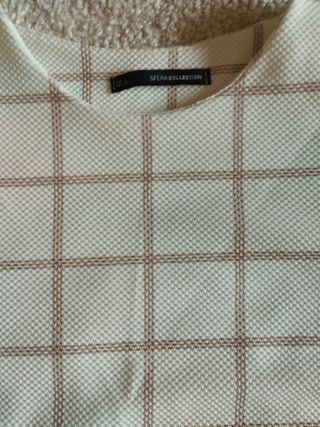 Conjunto beige: pantalón y camisa