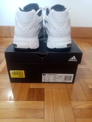Zapatillas Adidas Temper Run 2 - Talla 42