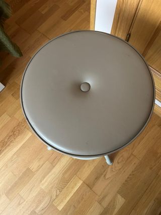 Taburete giratorio beige
