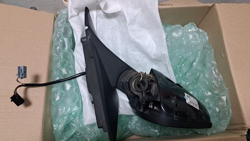 Retrovisor Derecho Alfa Romeo Giulietta 2012 - foto 1