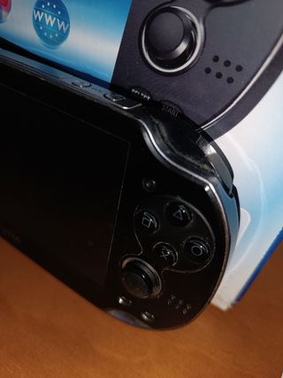 PS Vita (PlayStation Vita) negra
