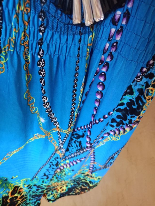 Vestido boho Implicite marrón y otro azul
