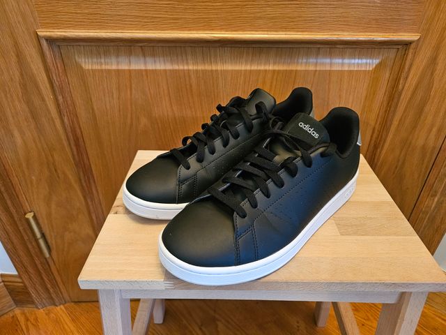 Zapatillas Adidas Advantage - Negras talla 42.5