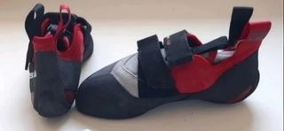 Zapatillas escalada Adidas Five Ten 38.5