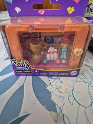 Polly Pocket Tiny Games
