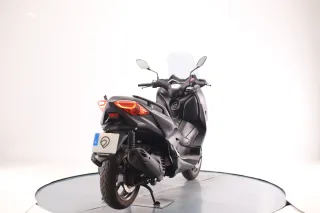 YAMAHA X-Max 125 2022