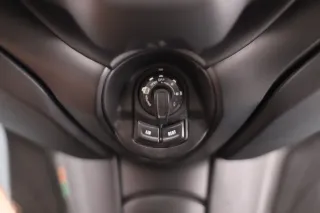 YAMAHA X-Max 125 2022