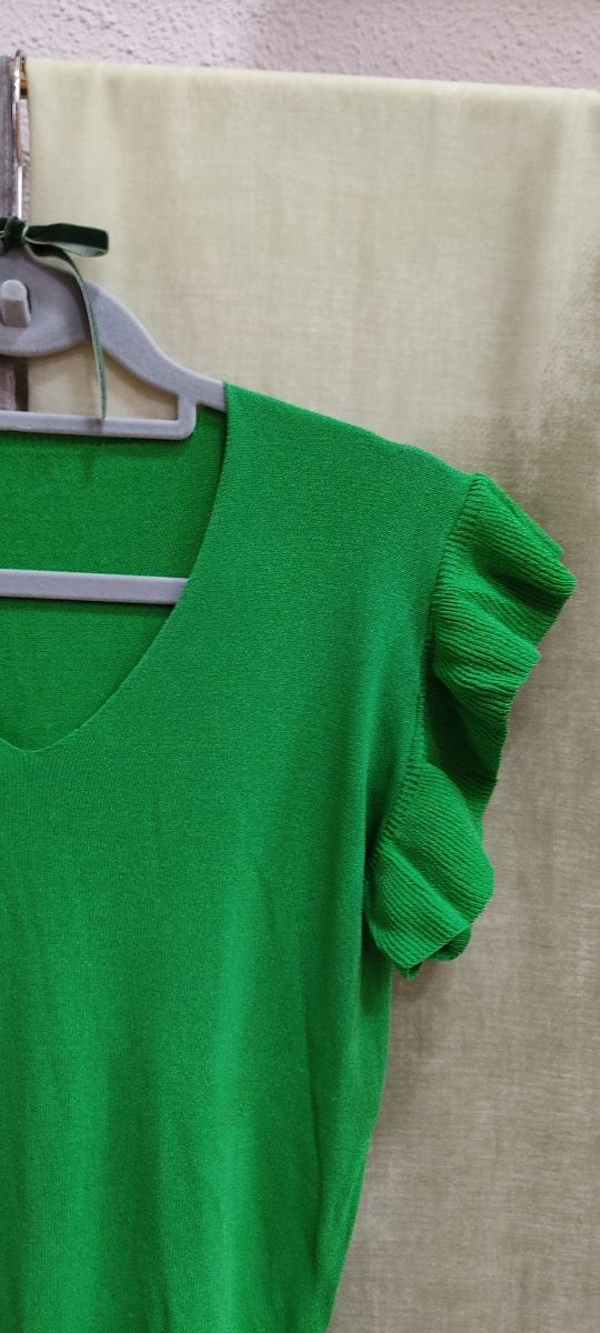 Suéter muy cómodo de llevar y fresquito.