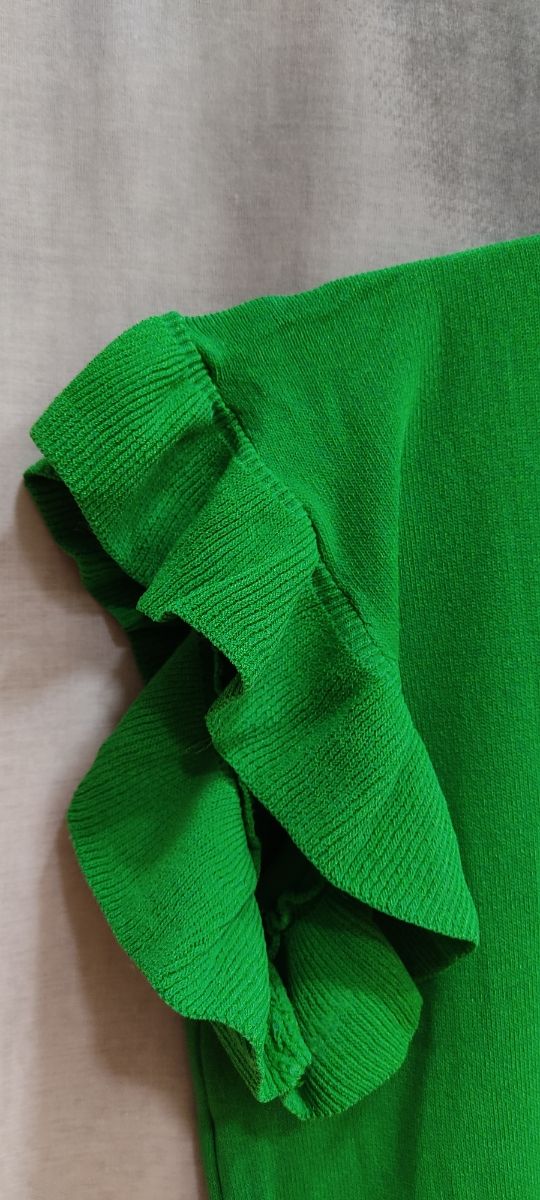 Suéter muy cómodo de llevar  y fresquito.