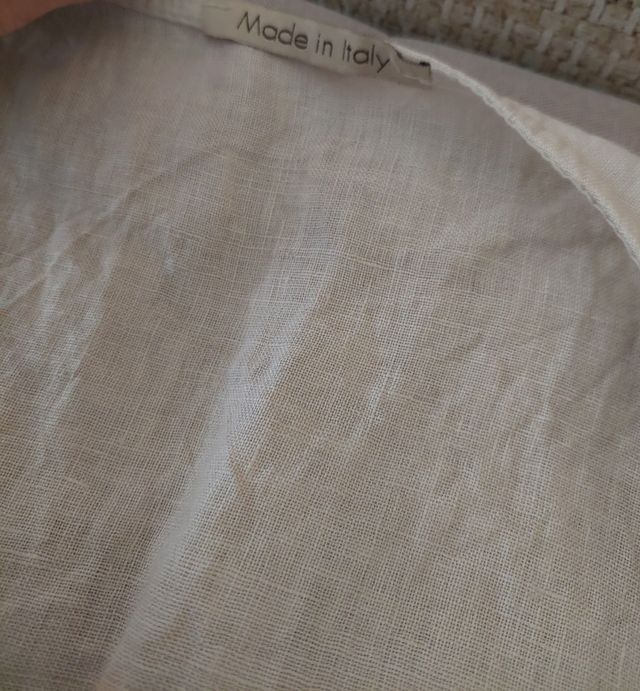 Chaleco tipo lino beige. 100% algodón