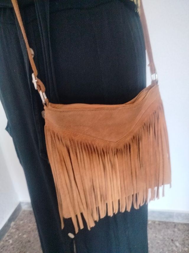 Ropa variada en MUY BUEN ESTADO