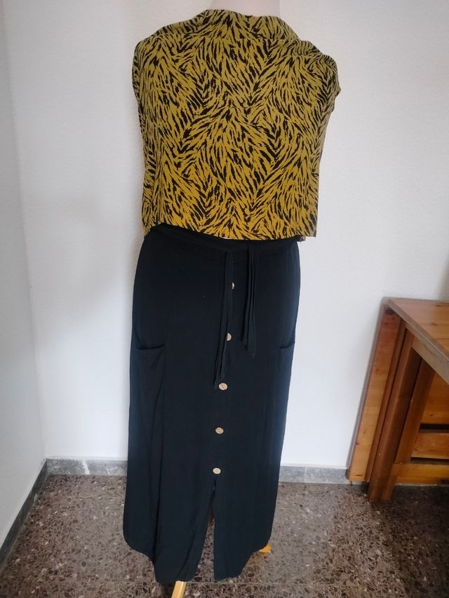 Ropa variada en MUY BUEN ESTADO