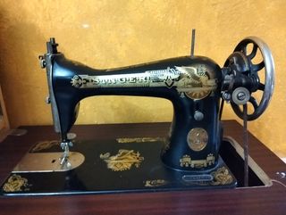 Máquina coser Singer Antigua