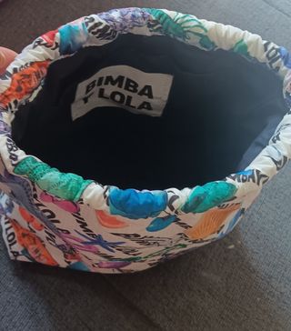 Bolso de mano saca Bimba y Lola multicolor.Origina