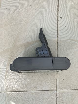 Batería Dyson V7 vacia sin celdas.