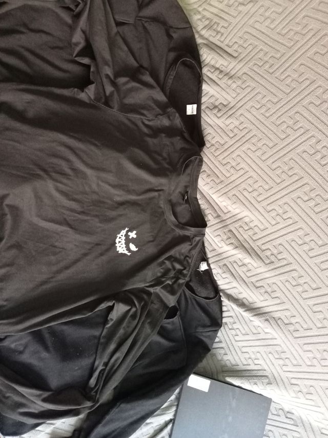 4 Camisetas térmicas negras