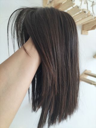 Peluca oncológica, pelo sintético.