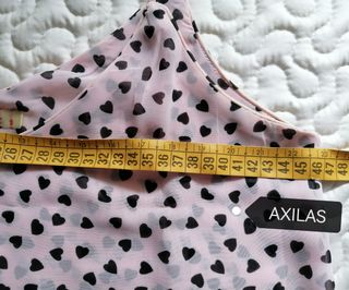 Top tirantes rosa corazones