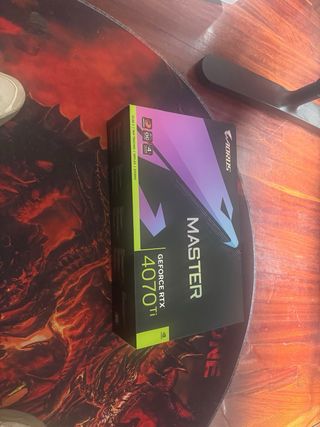 Gráfica Gigabyte RTX 4070 Ti Aorus Master