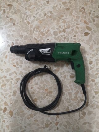Taladro percutor Hitachi