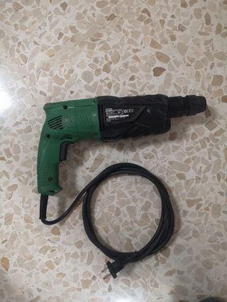 Taladro percutor Hitachi
