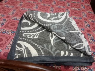 Colcha 1.50m - Gris y Blanco