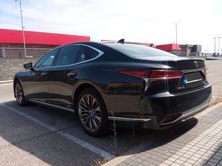 Lexus LS 500h AWD 2018