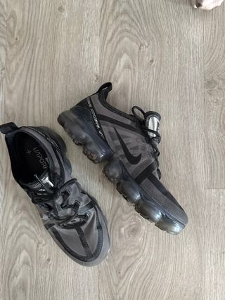 Nike Vapormax - Zapatillas Gris/Negras