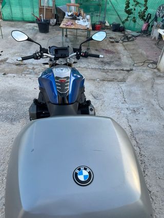 BMW R1200R LC