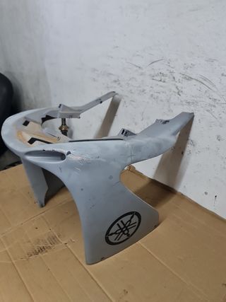 Carenado frontal Yamaha Aerox