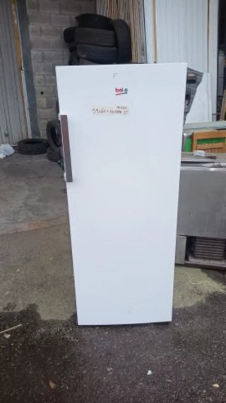 Arcon congelador antiguo