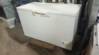 Arcon congelador antiguo
