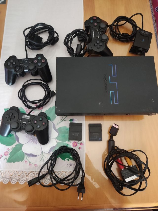 PS2 (PlayStation 2) - Consola y juegos