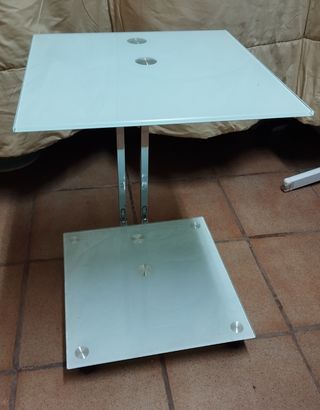 Mesa cristal blanco metal - Auxiliar
No se envía.