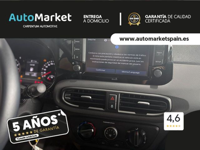 Hyundai i10 TECNO 1000 Llantas de aleación, LED diurnos, color bicolor opcional, pantalla 8″, antinieblas