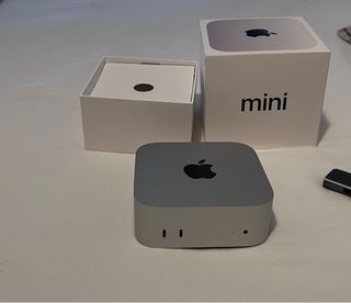 Mac mini (Apple) Gris - 16GB - Como nuevo