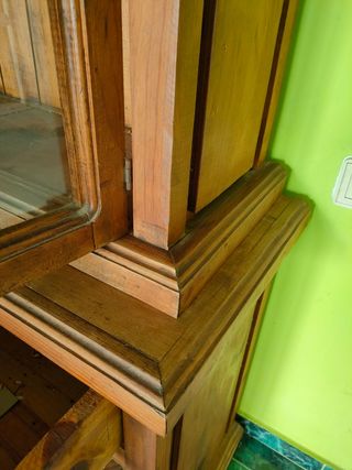 Vitrina rústica mexicana de madera